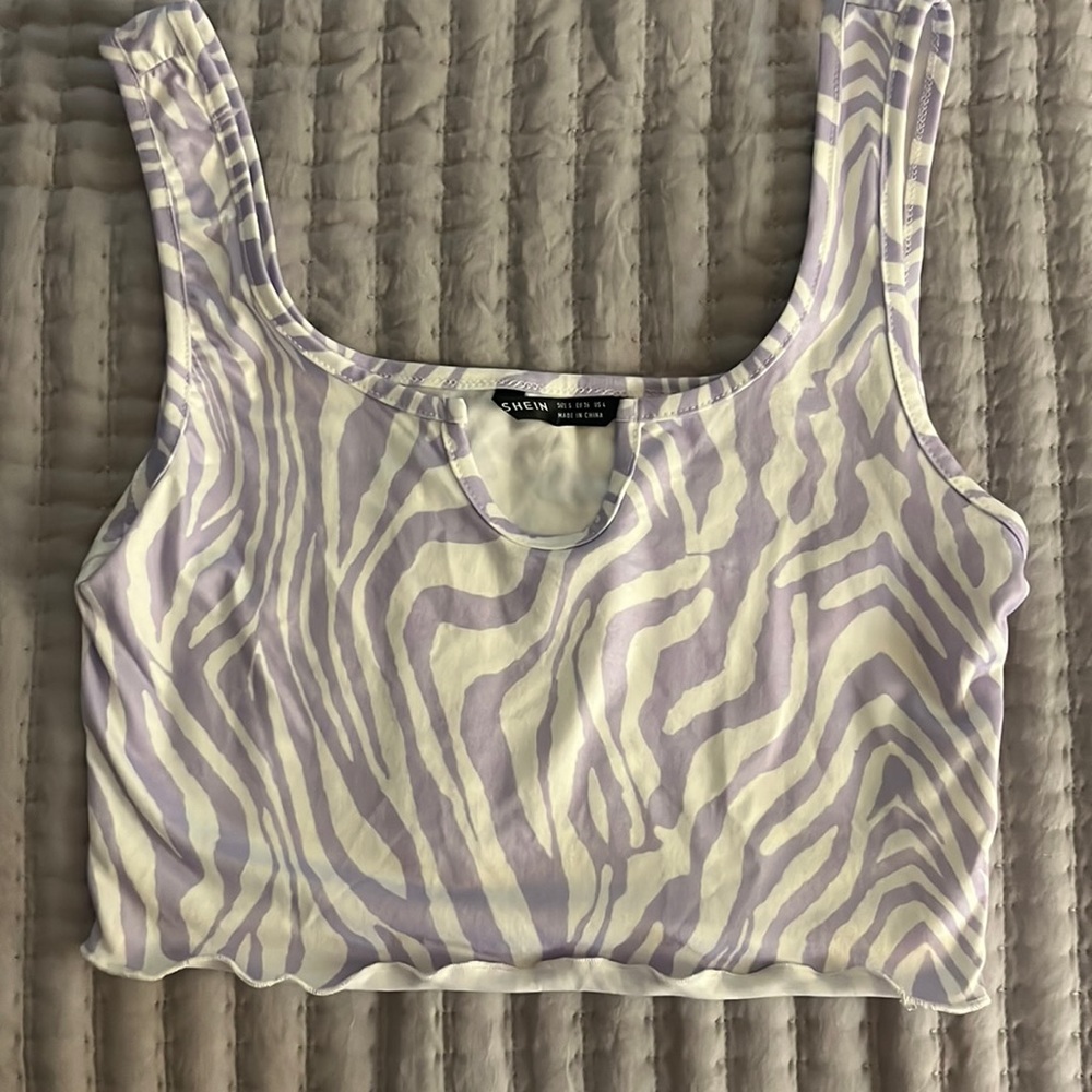 cute purple top!